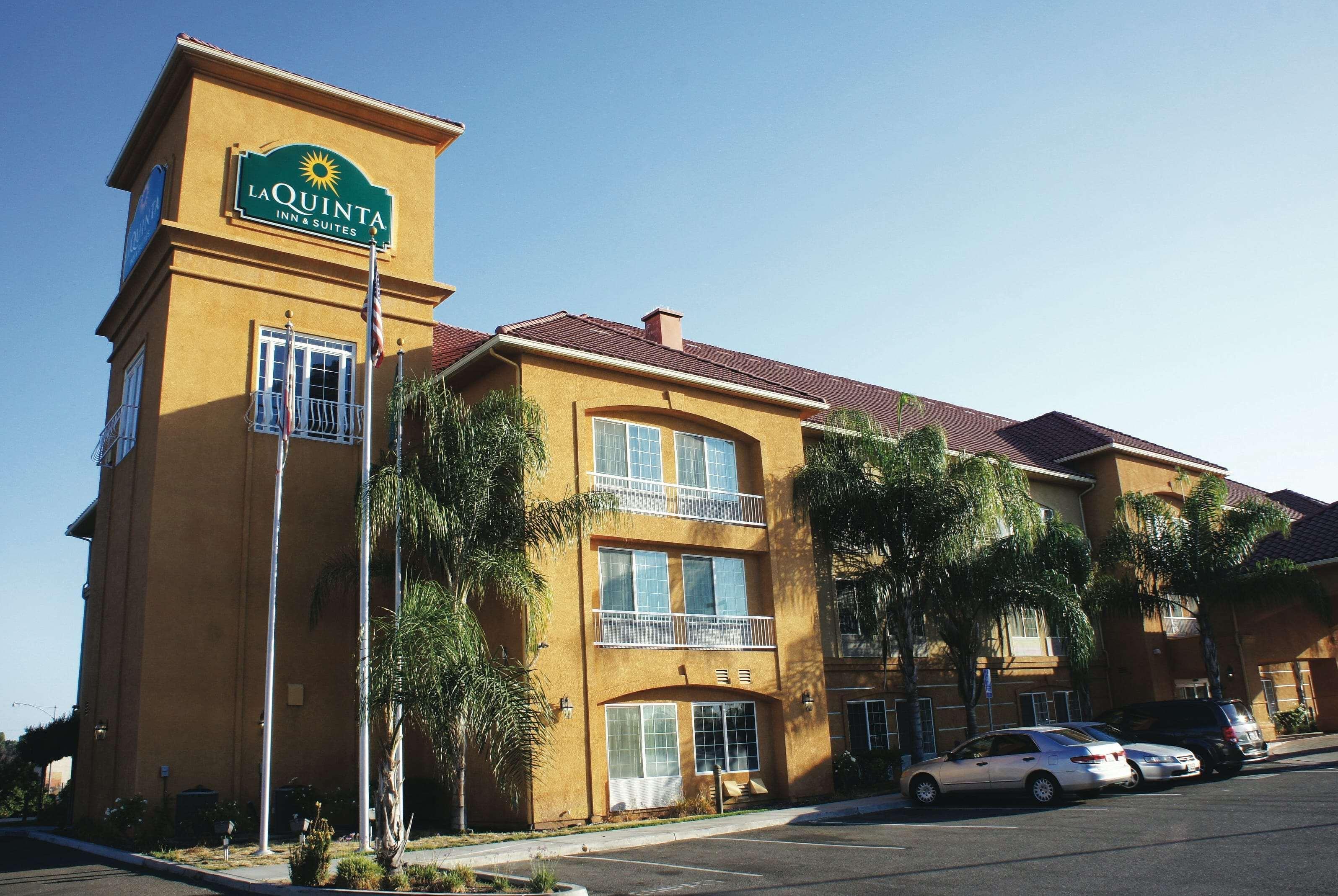 La Quinta By Wyndham Fowler Hotel Luaran gambar