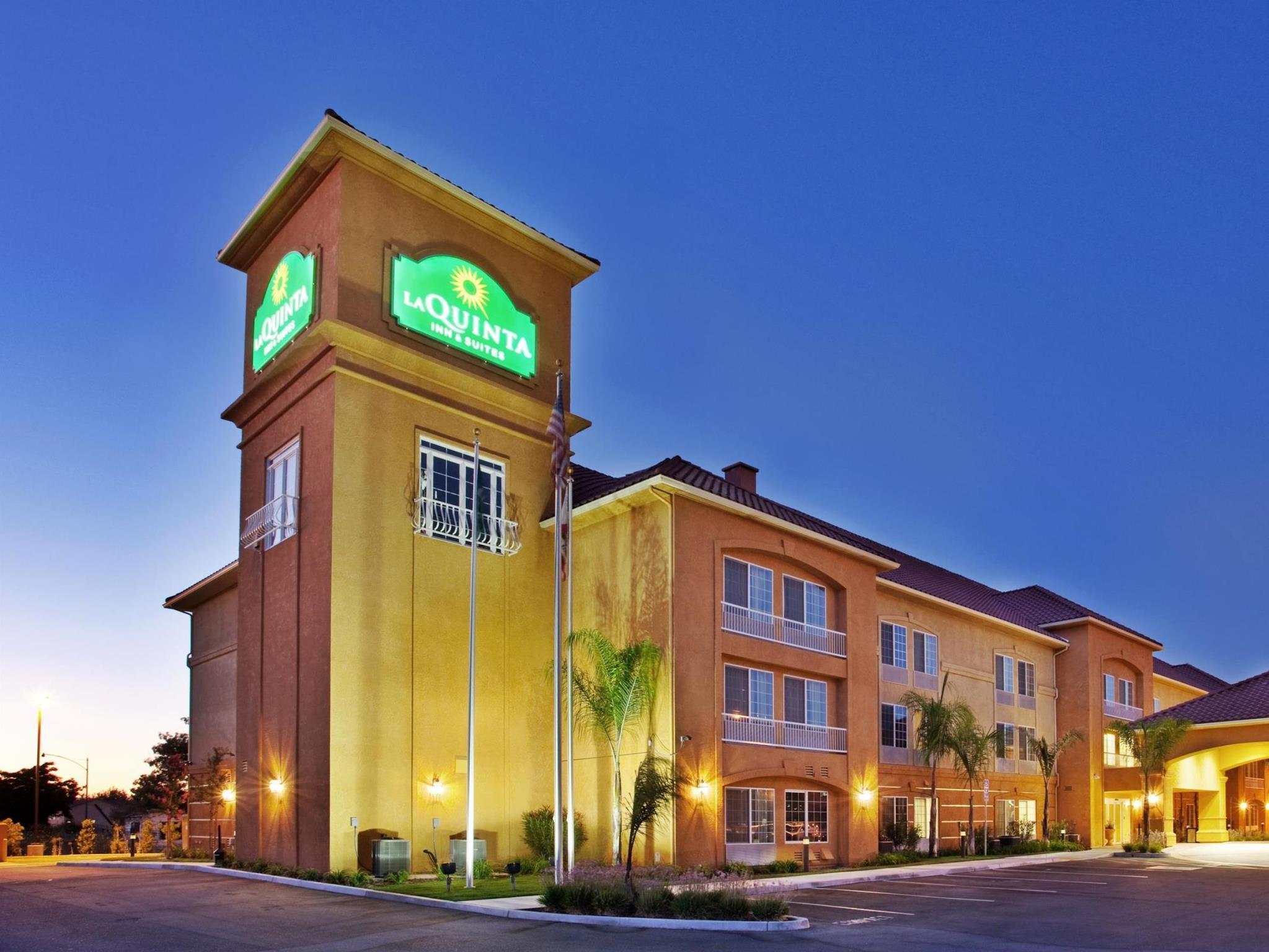 La Quinta By Wyndham Fowler Hotel Luaran gambar